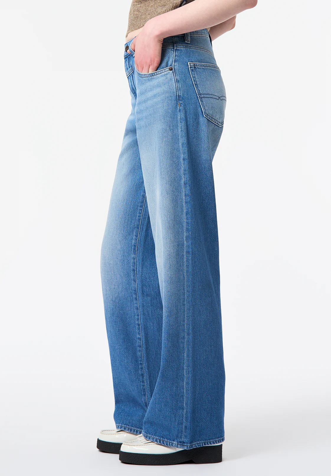 High Rise Wide Leg Addie Women's Jeans, Sanded Blue - BL16132 - Image 4