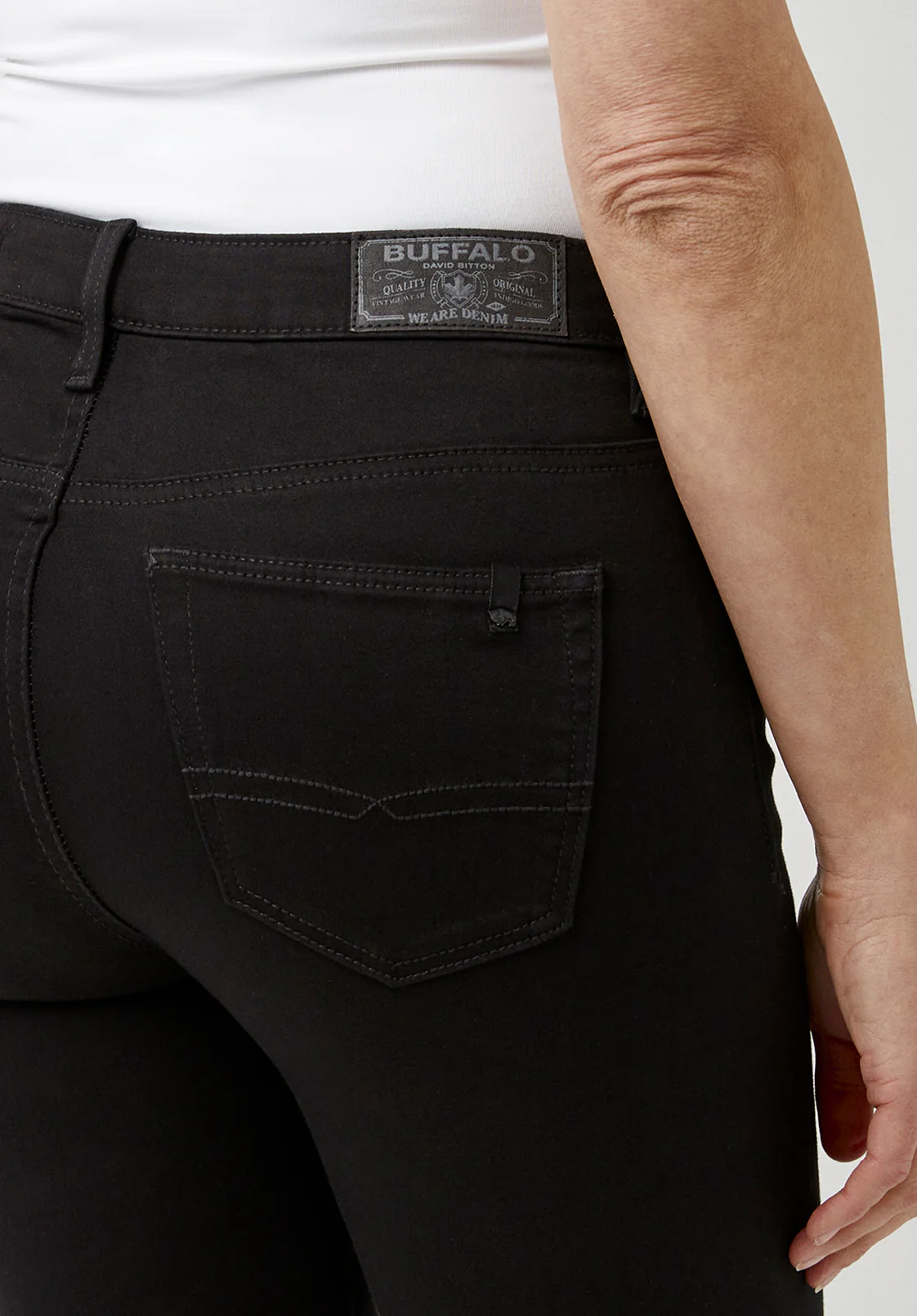 Mid Rise Skinny Alexa Women's Jeans in Black - BL15672 - Image 6