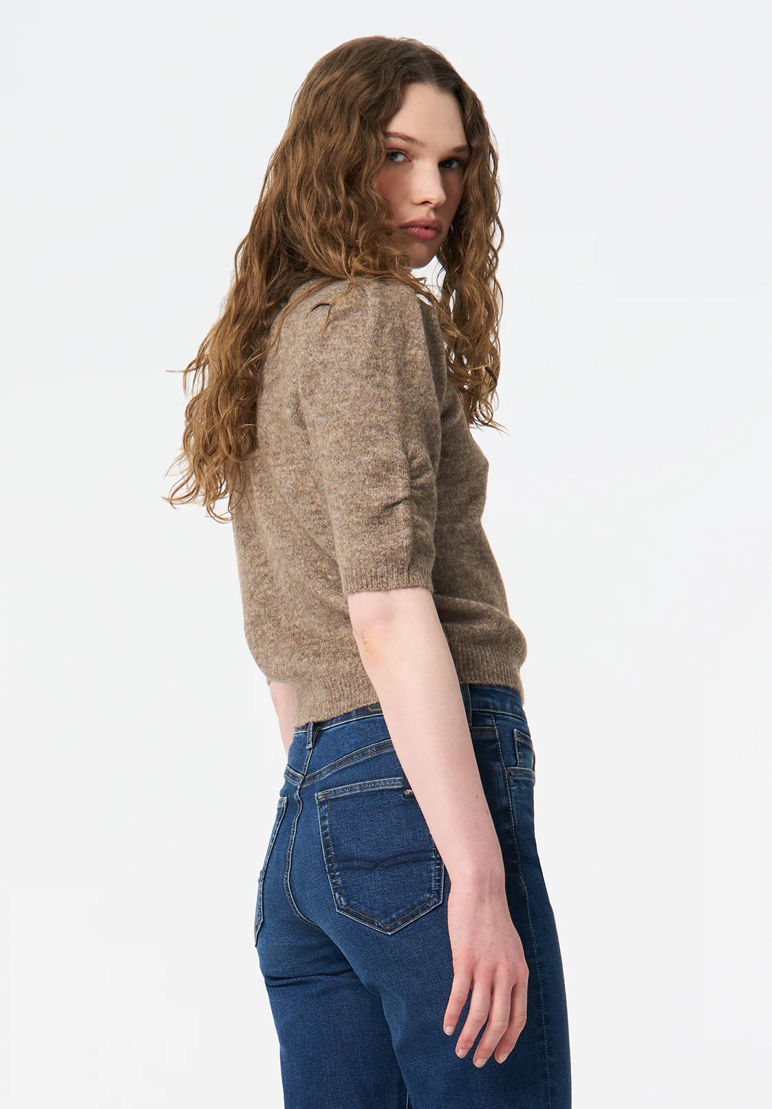 Bettey Women's Puff Shoulder Short-Sleeve Sweater, Cedar - SW0137 - Image 4