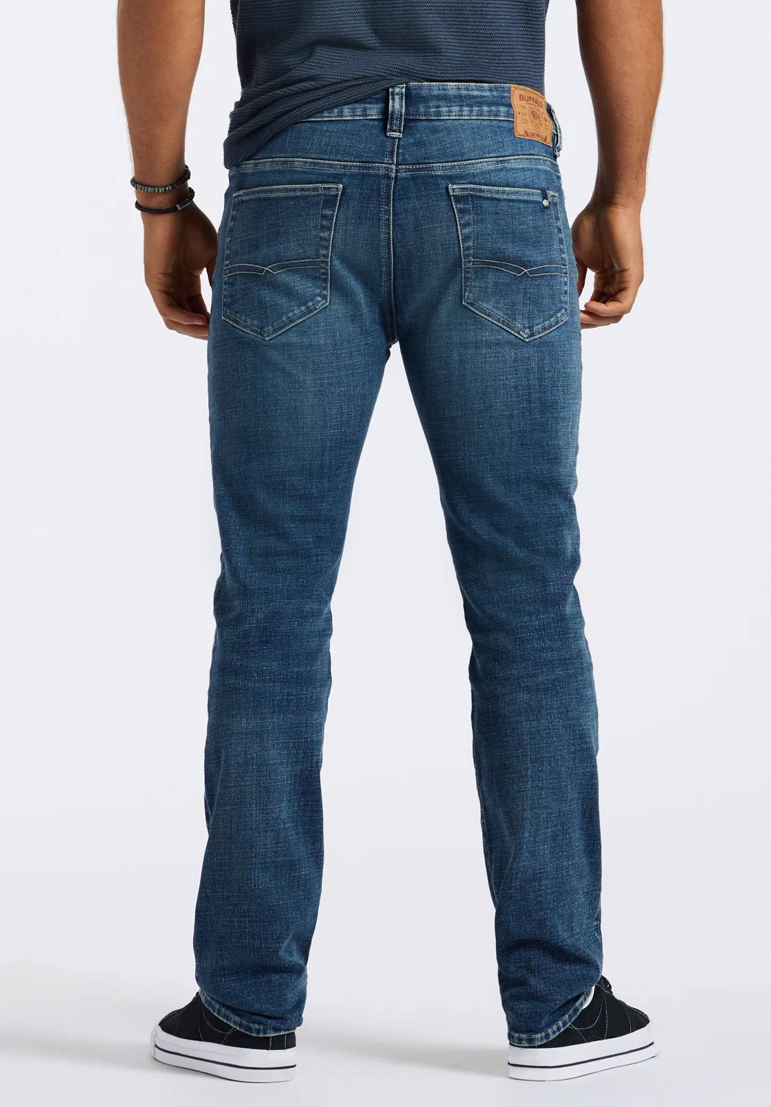 Relaxed Straight Driven Men's Jeans, Authentic Worked Indigo - BM26060 - Image 4