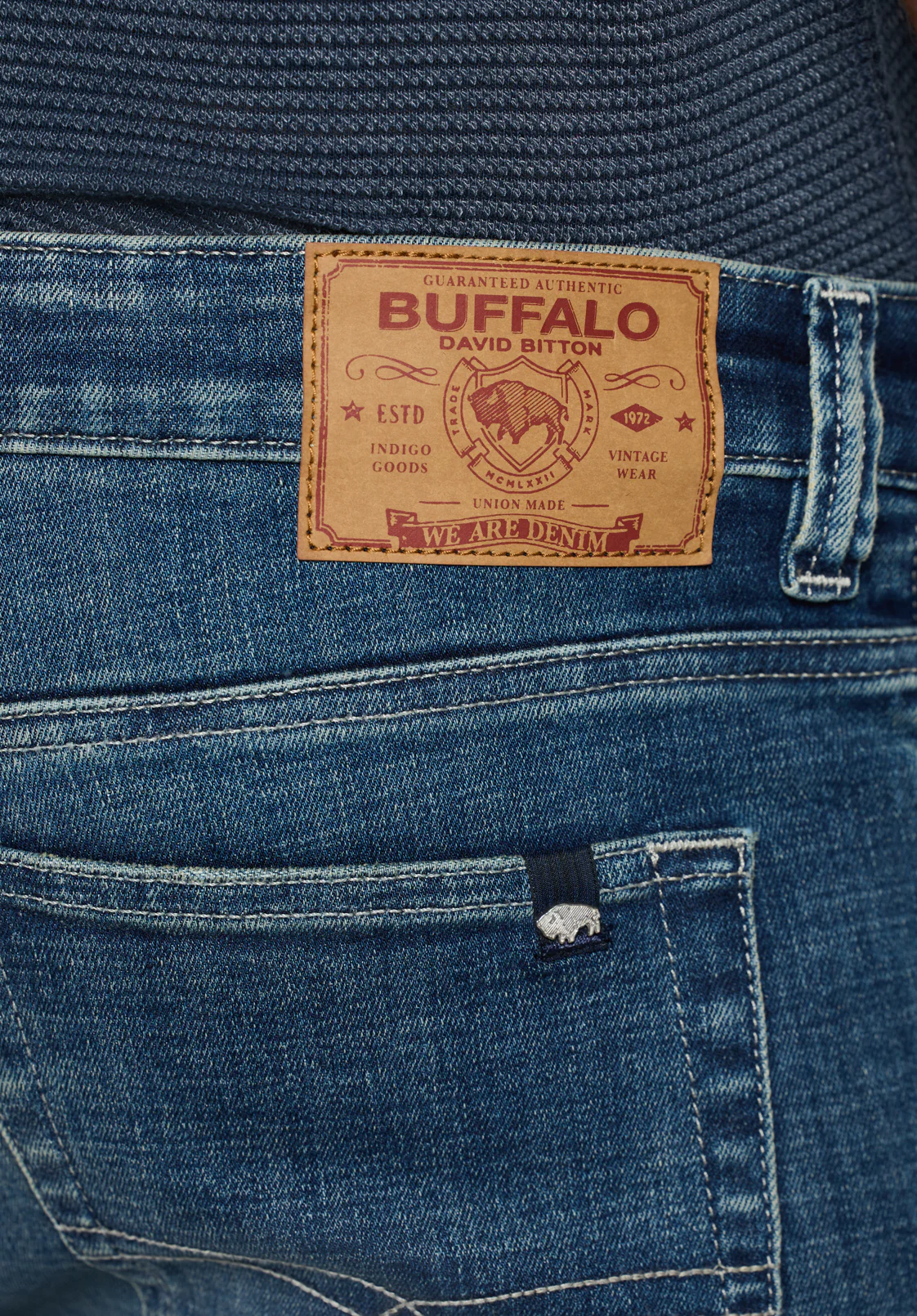 Relaxed Straight Driven Men's Jeans, Authentic Worked Indigo - BM26060 - Image 5