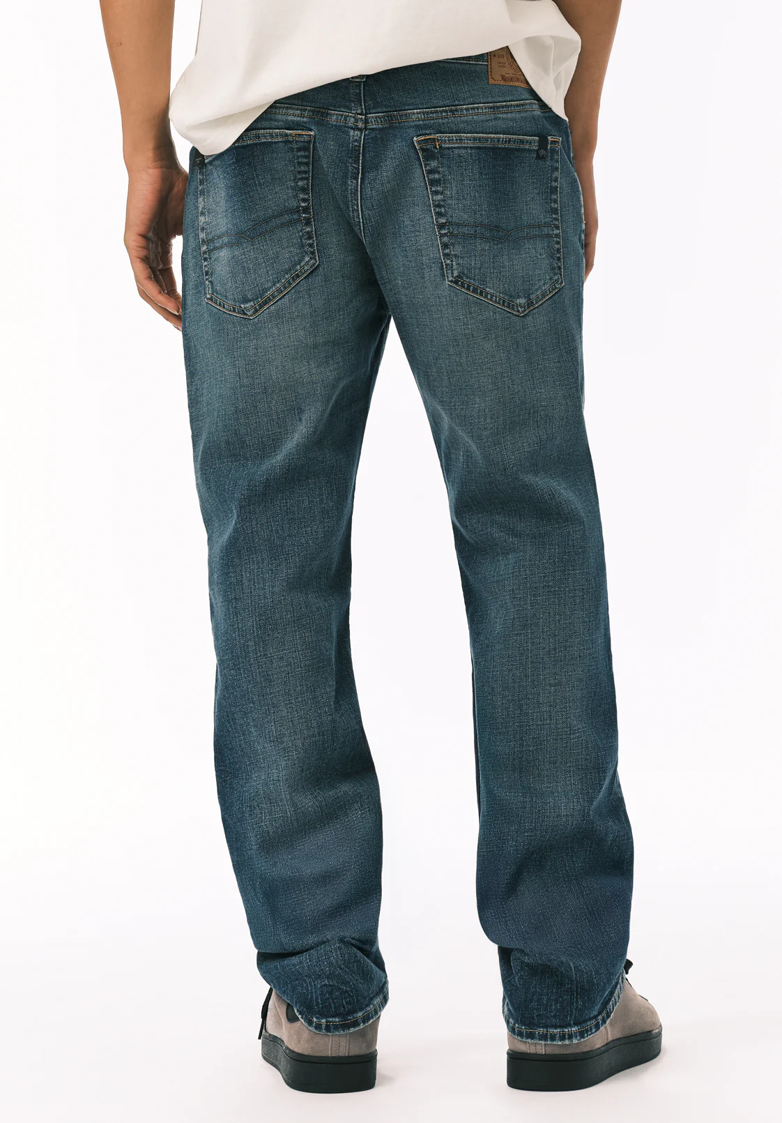 Relaxed Straight Driven Men’s Jeans, Veined and Worked - BM26147 - Image 3