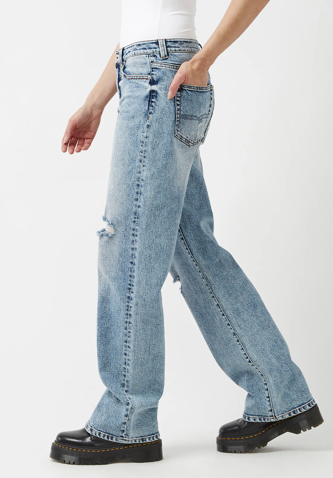 Low & Loose Gwen Women's Jeans in Sanded Blue - BL15873 - Image 7
