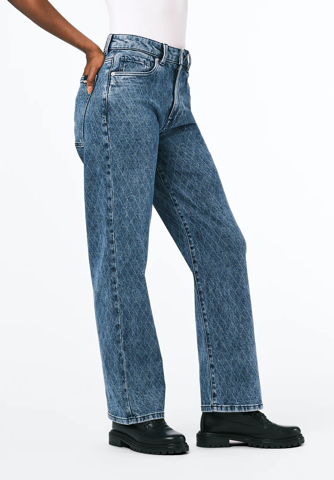 Super High Rise Loose Straight Jane Women's Jeans, Sanded and Contrasted - BL16117 - Image 3