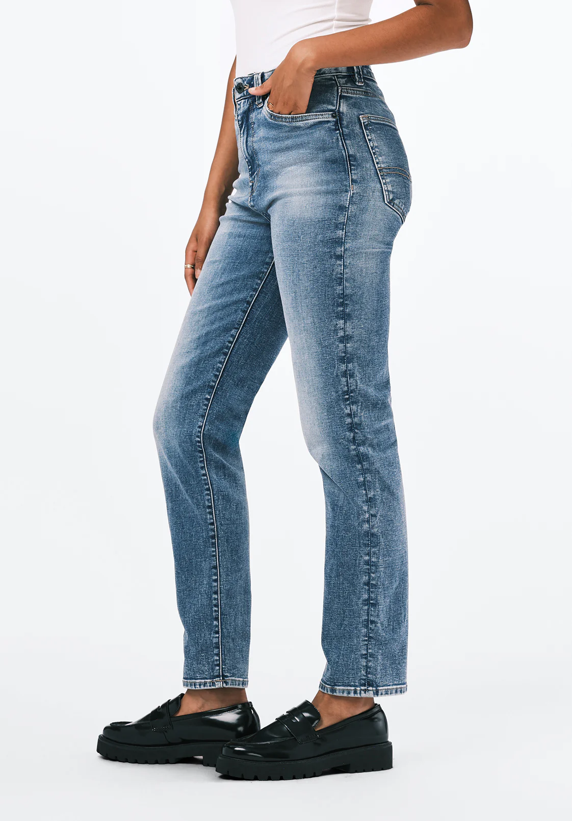 High Rise Straight Jayden Women's Jeans, Stonewashed Indigo - BL15836 - Image 3