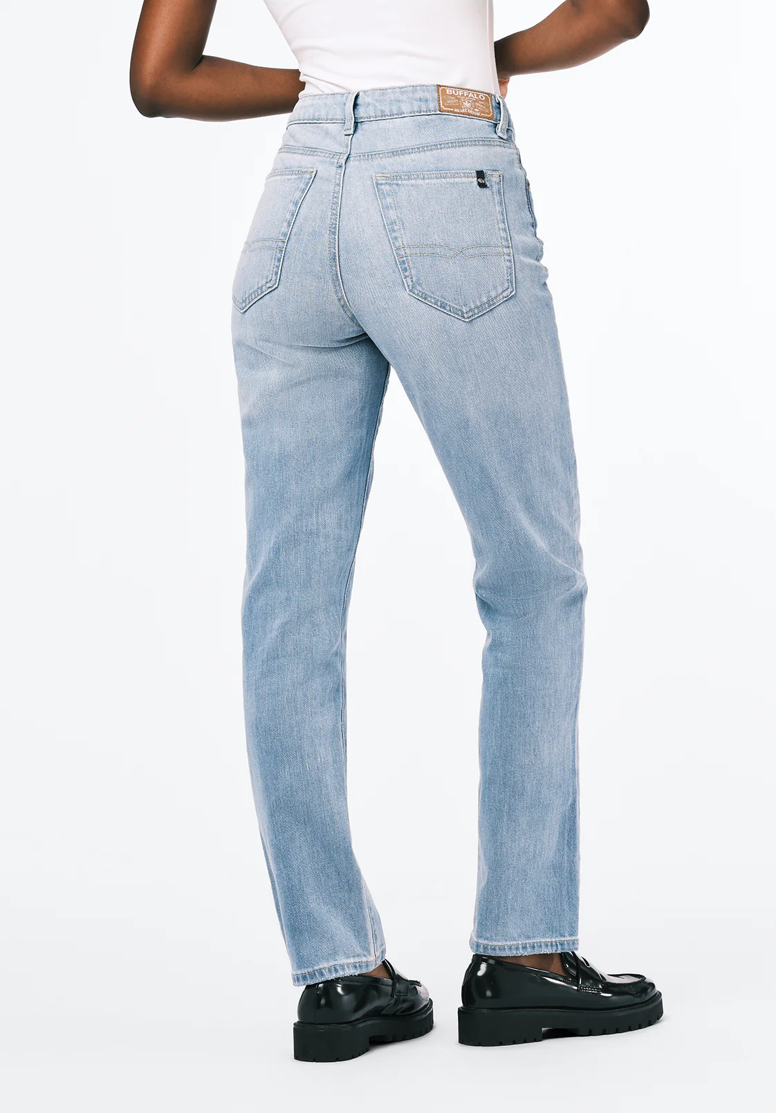 High Rise Straight Jayden Women's Jeans, Light & Soft Blue - BL15837 - Image 4