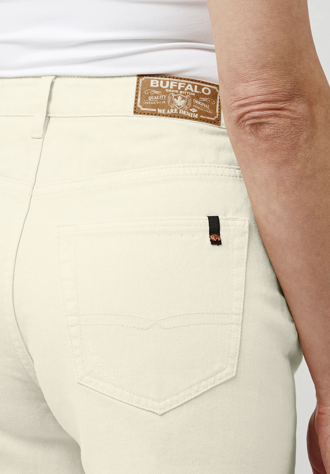 Super High Rise Joanna Frayed Shorts - BL15913 - Image 5
