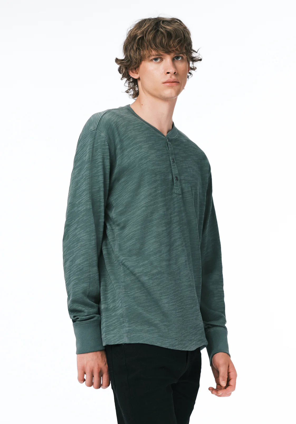 Kandid Men's Long-Sleeve Relaxed Henley Top, Dark Forest - BM24660 - Image 3