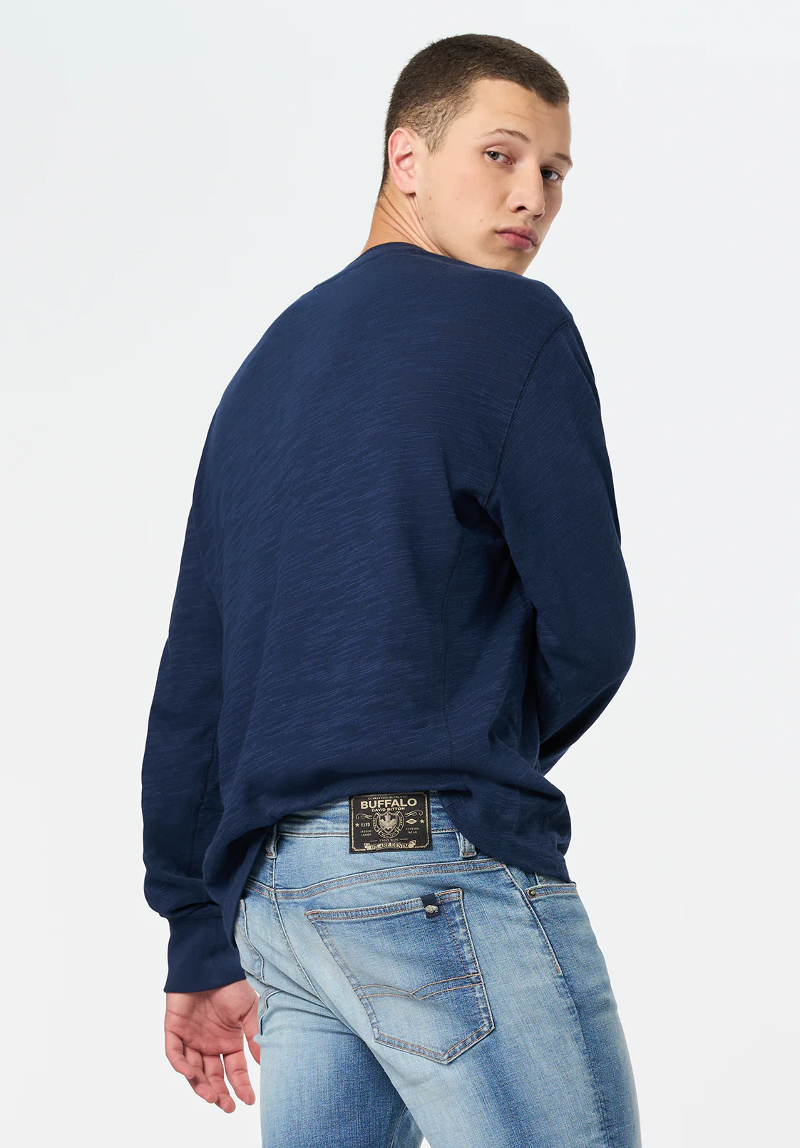Kandid Men's Long-Sleeve Relaxed Henley Top, Whale - BM24660 - Image 3