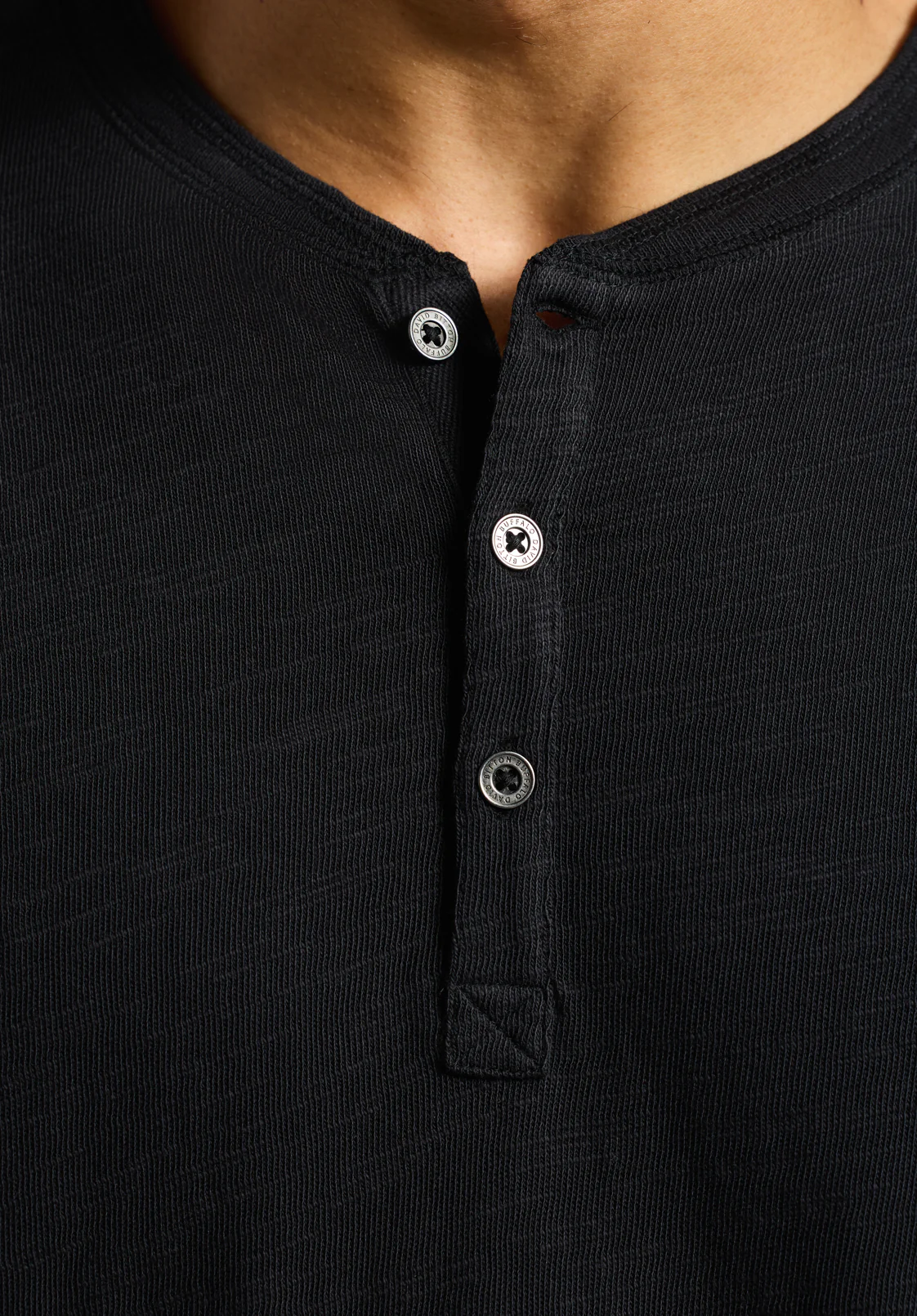 Kandido Men's Short Sleeve Slub Jersey Relaxed Henley Top, Black - BM24605 - Image 4