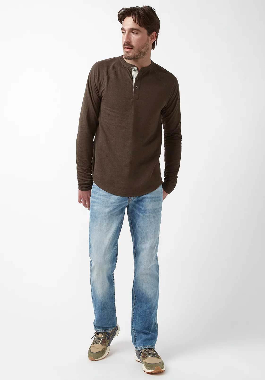 Kariver Men's Long-Sleeve Henley Top in Brown - BM24026