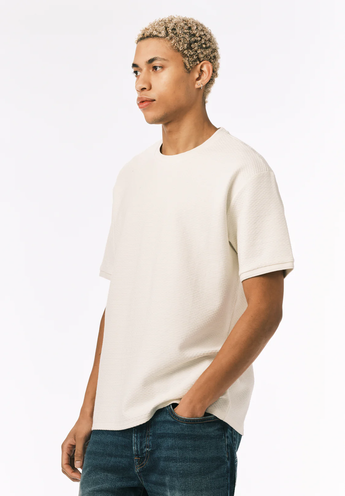 Kellen Men’s Textured Knit T-Shirt, Milk - BM24758 - Image 3