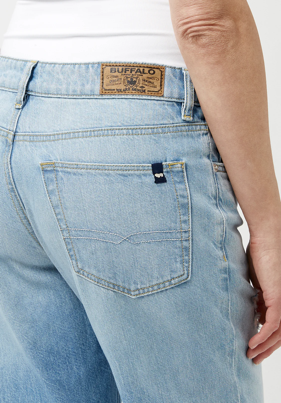 Relaxed Boyfriend Madison Women's Jeans Distressed Blue - BL15871 - Image 8