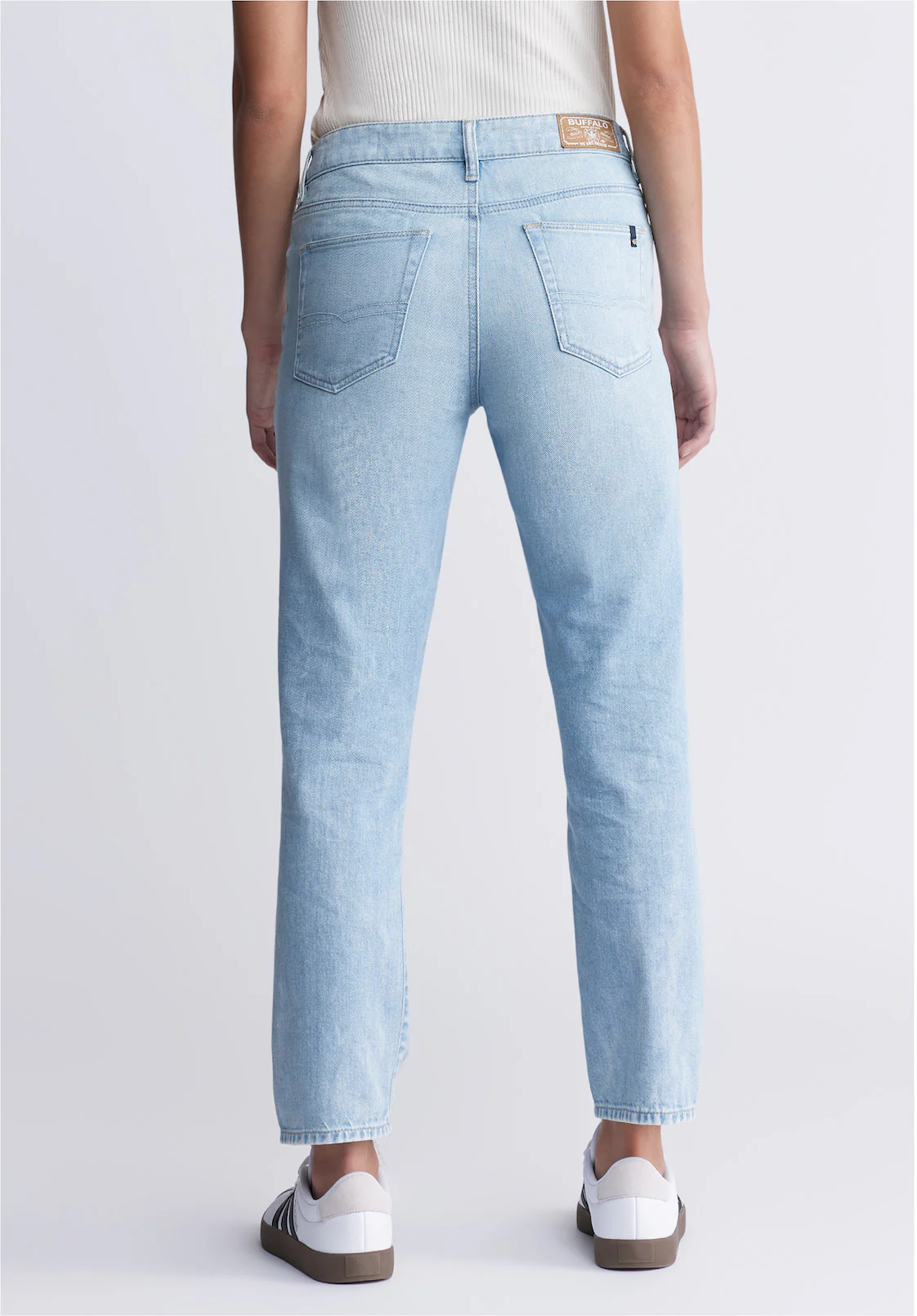 Relaxed Boyfriend Madison Women's Jeans, Distressed Vintage - BL15924 - Image 4