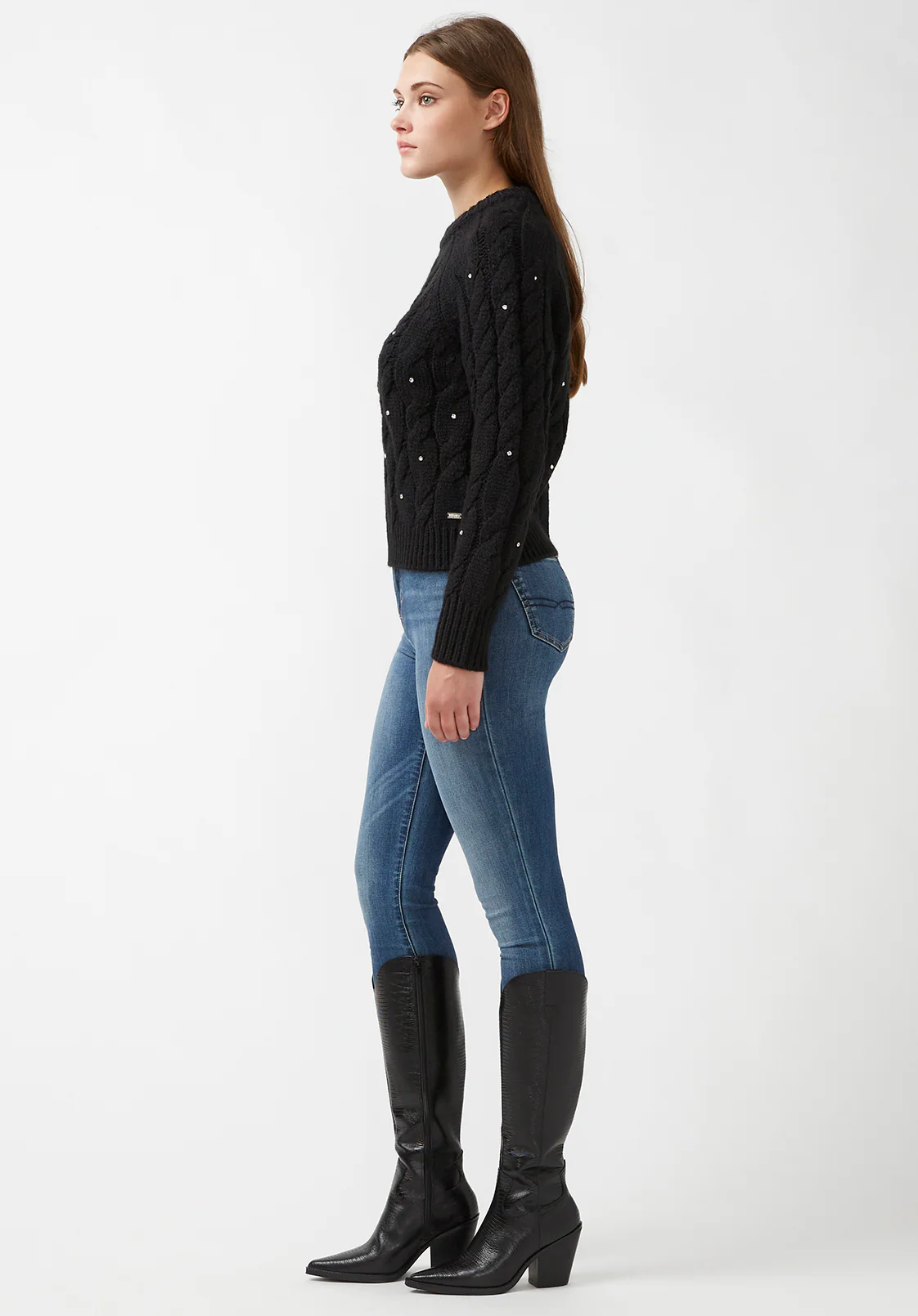 Magari Women's Long Sleeve Crewneck Cable Sweater in Black - SW0030H - Image 4