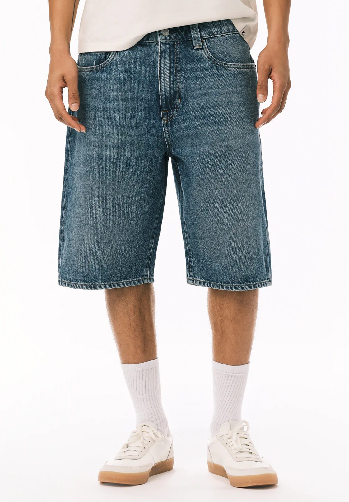 Mick Men's Wide Leg Denim Short, Distressed Blue - BM26203 - Image 2