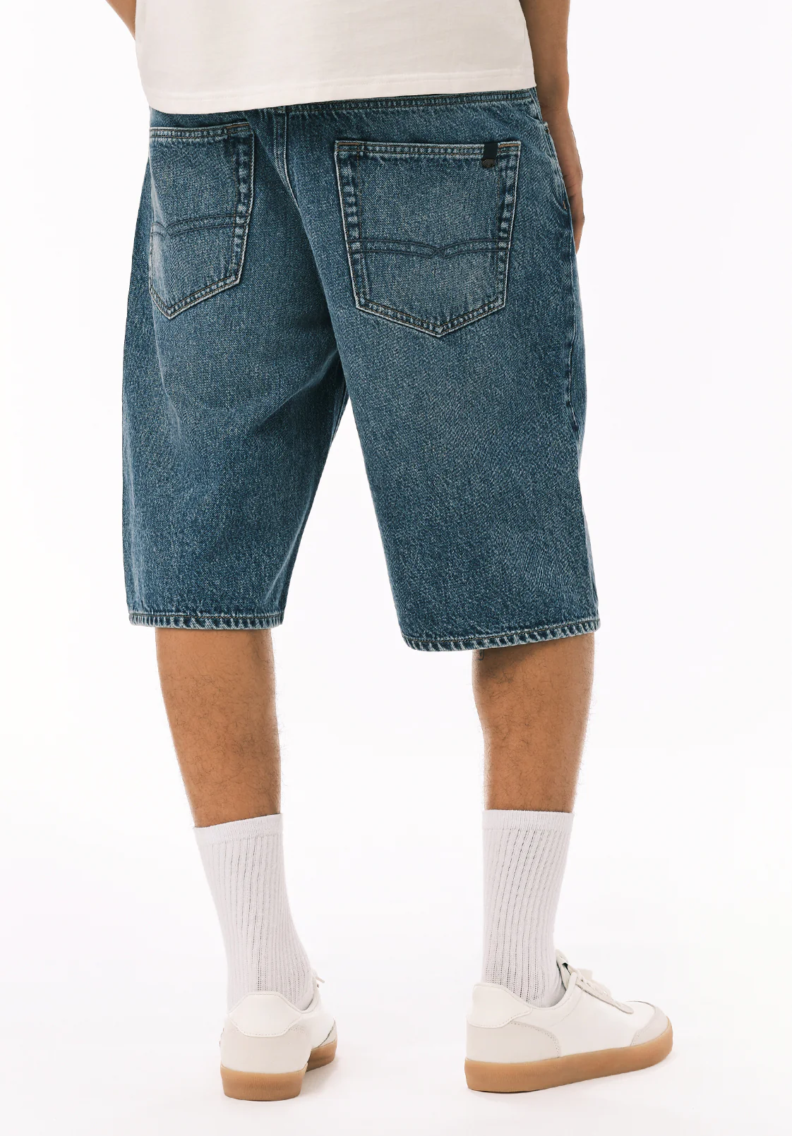 Mick Men's Wide Leg Denim Short, Distressed Blue - BM26203 - Image 4