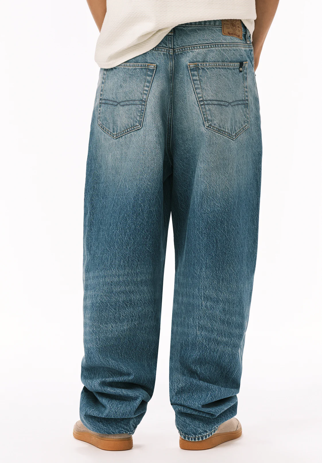Baggy Fit Mikey Men's Jeans, Vintage Sanded Blue - BM26120 - Image 4