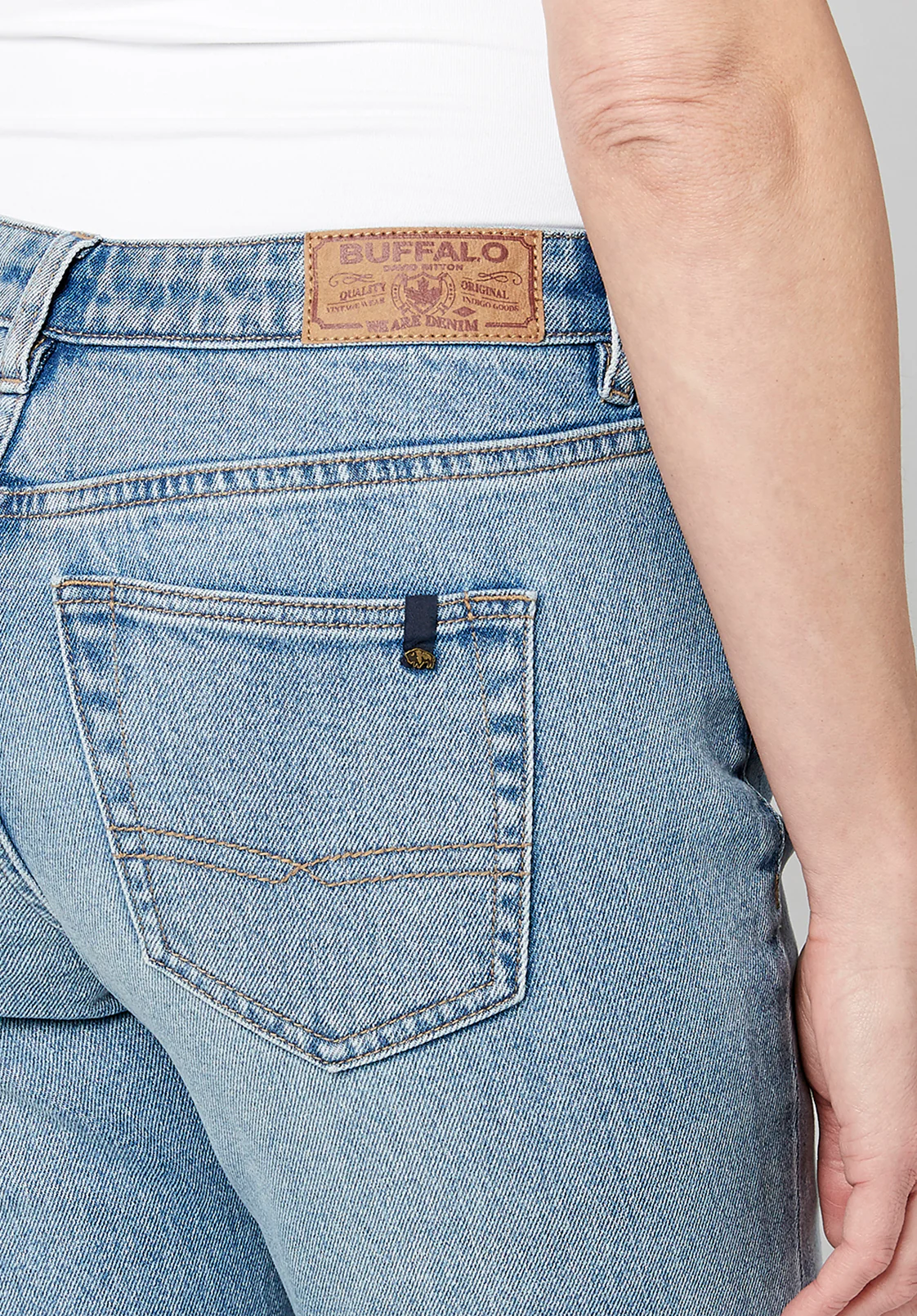 Mid Rise Bootcut Queen Women's Jeans - BL15857 - Image 6