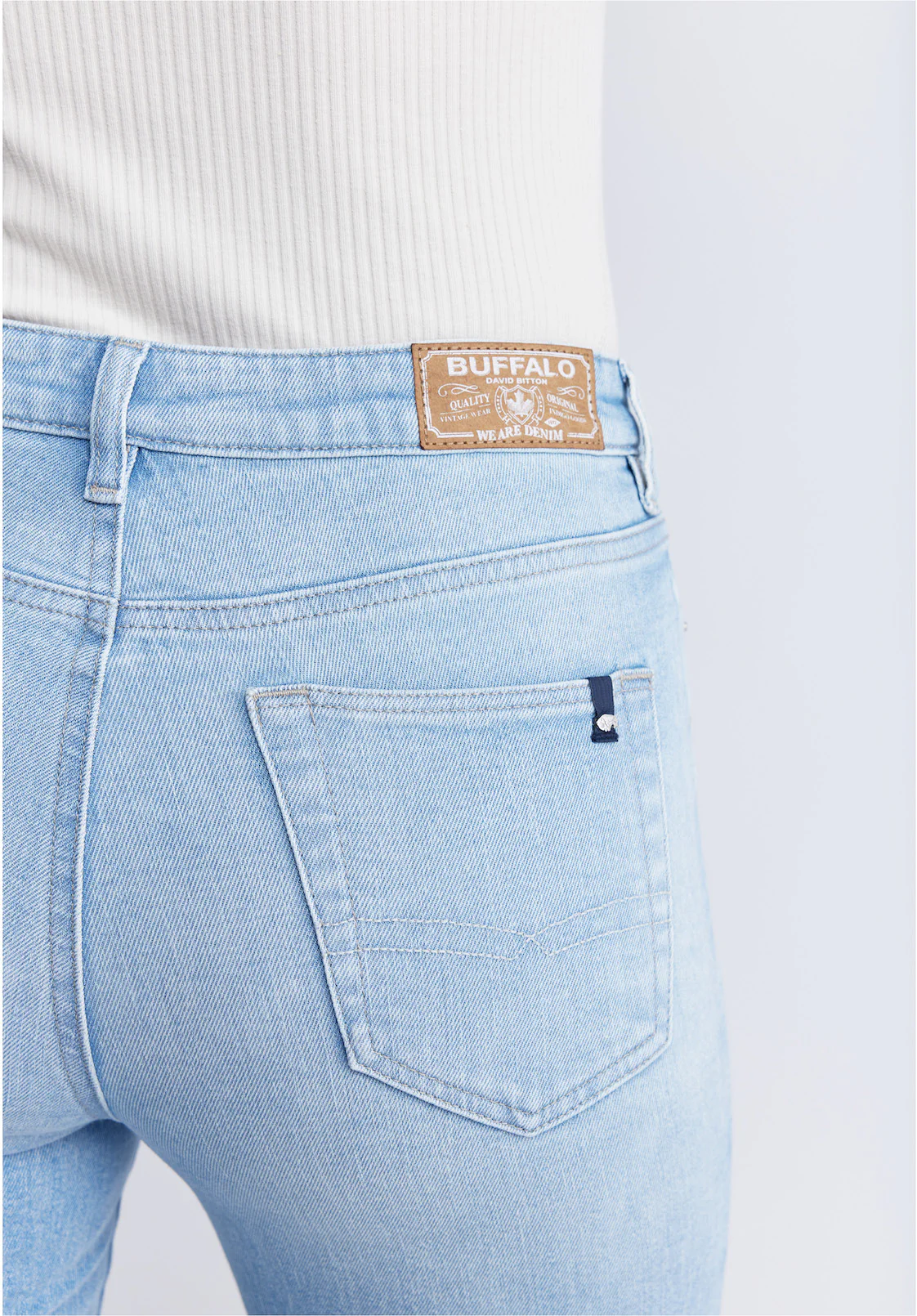 Mid Rise Bootcut Queen Women's Jeans, Vintage and Veined - BL15872 - Image 6