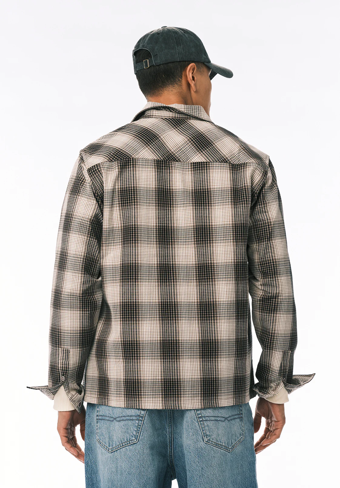 Samuel Men’s Plaid Long-Sleeve Shirt, Charcoal - BM24753 - Image 4