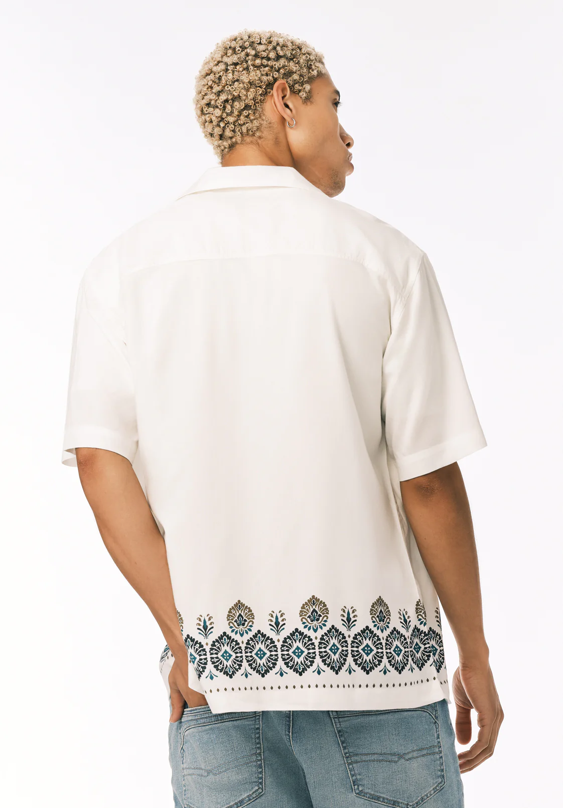 Sandro Men’s Short Sleeve Printed Camp Shirt, Milk - BM24810 - Image 4