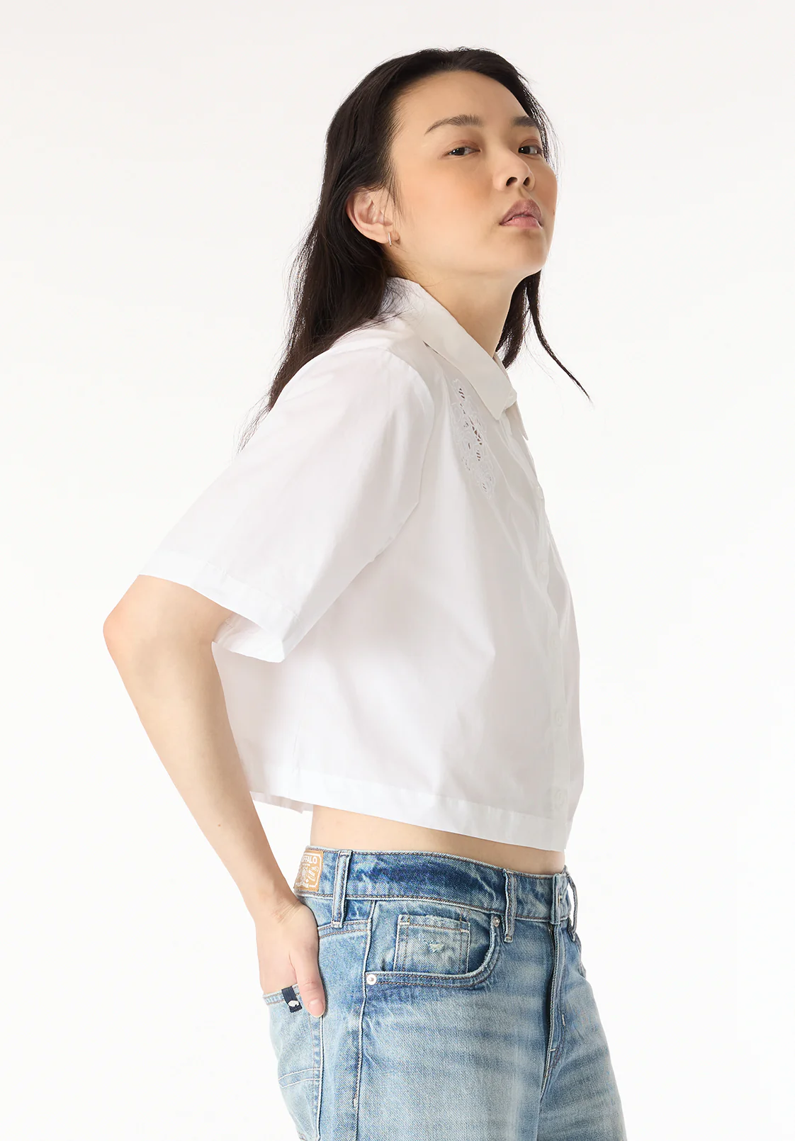 Sorcha Women's Short-Sleeve Cropped Shirt with Embroidered Floral Details, White - WT0158P - Image 3
