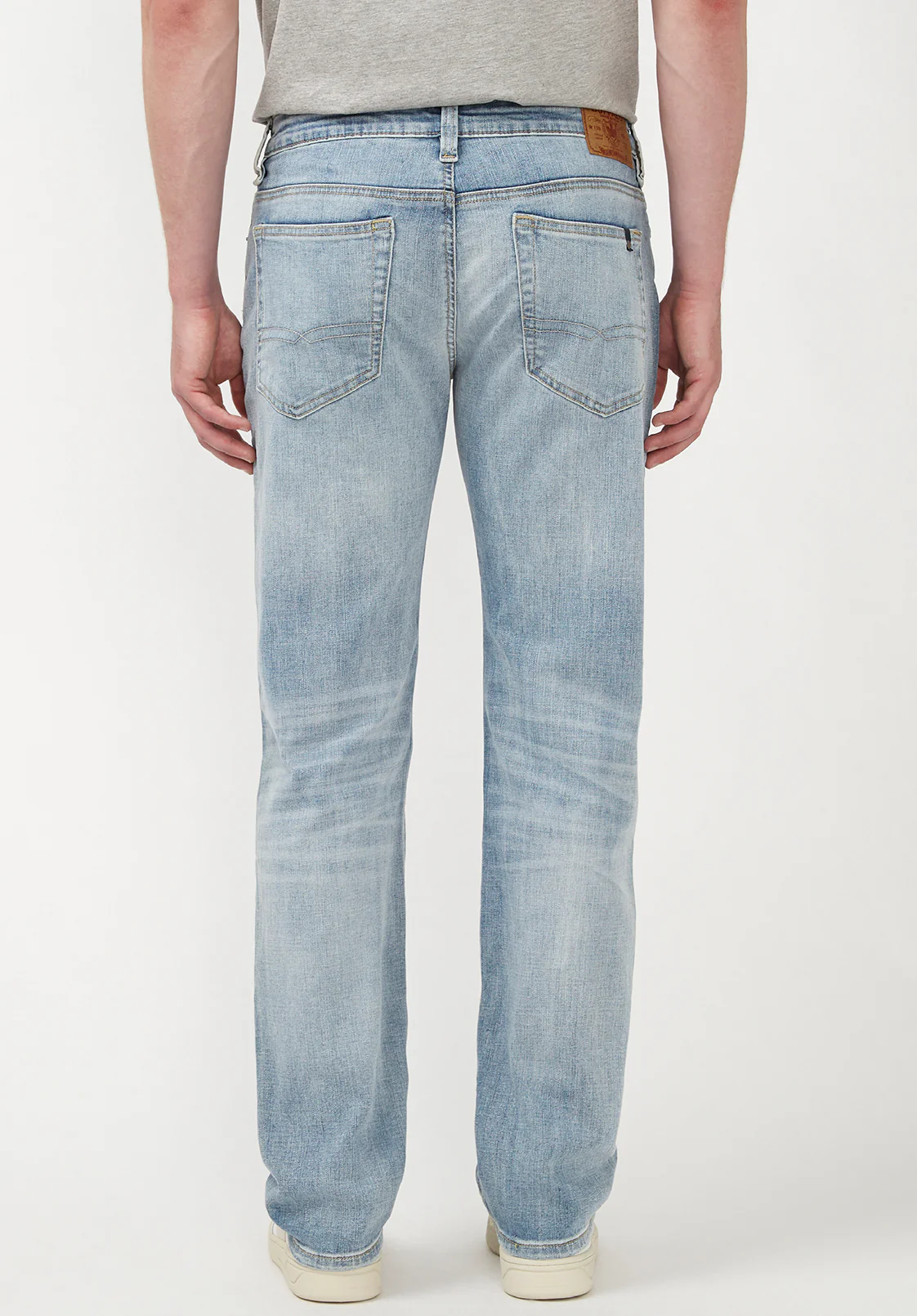 Straight Six Men's Jeans in Crinkled Light Blue - BM22762 - Image 3