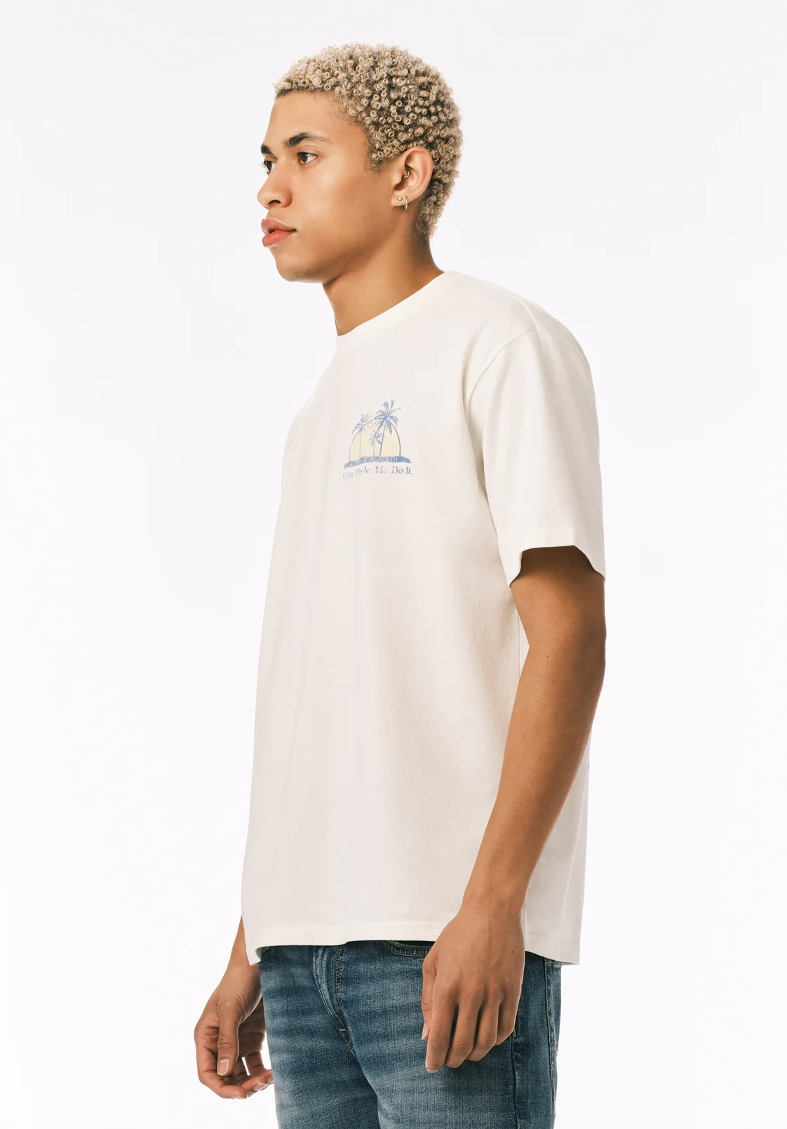 Tazro Men’s Tropical Palm And Gin Graphic T-Shirt, Milk - BM24834 - Image 4