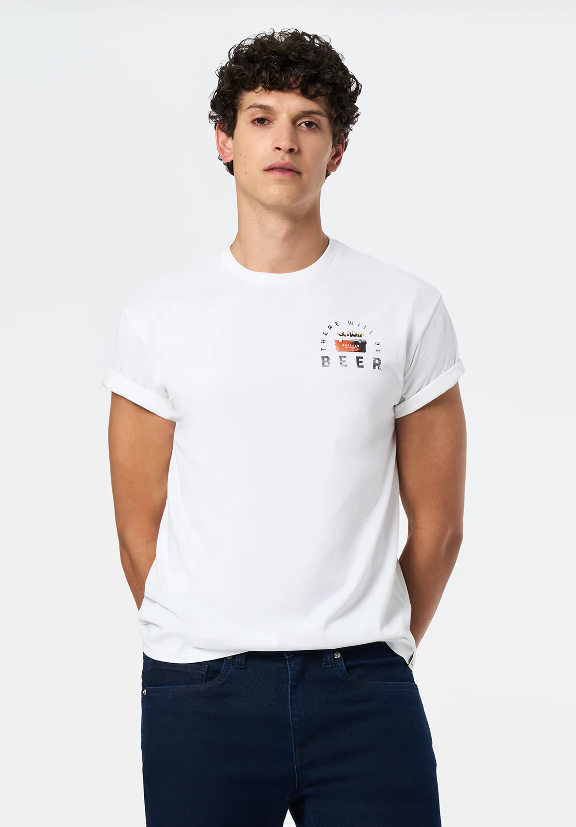 Tobin Men's Graphic T-Shirt with Truck and Beer Print, Optic White - BM24703 - Image 3