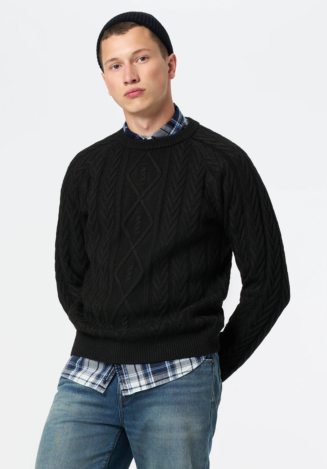 Walder Men's Relaxed Cable Knit Sweater, Black - BM24771 - Image 2