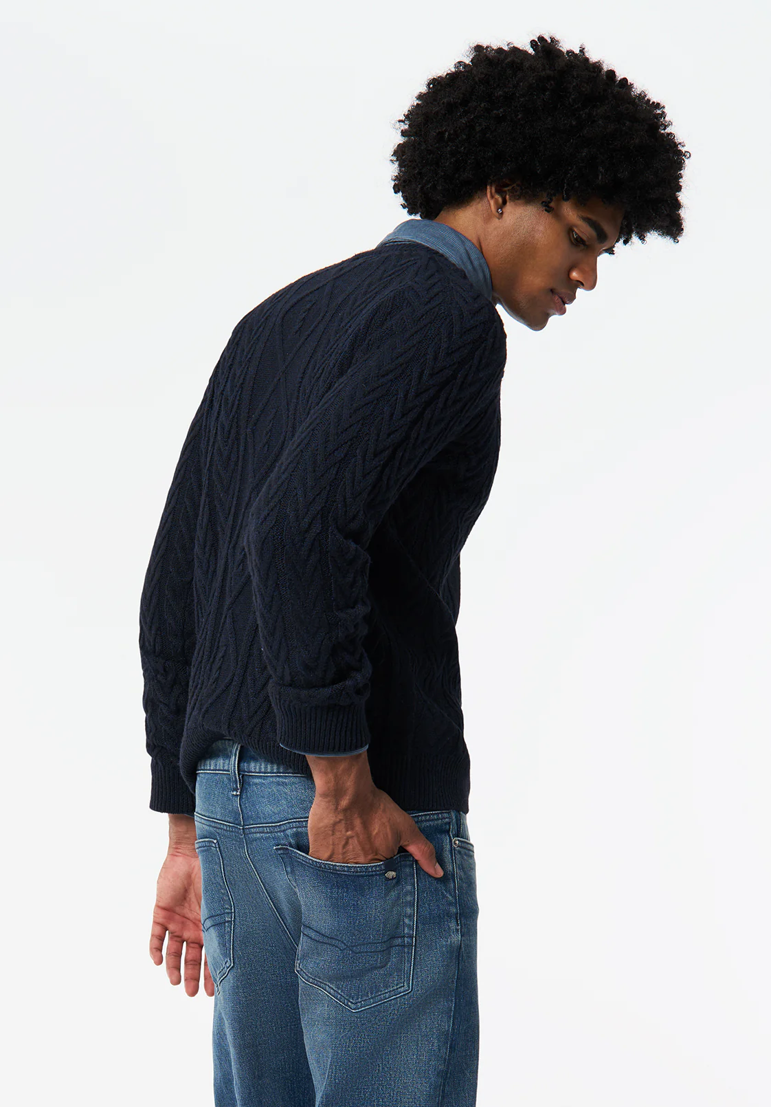 Walder Men's Relaxed Cable Knit Sweater, Whale - BM24771 - Image 4