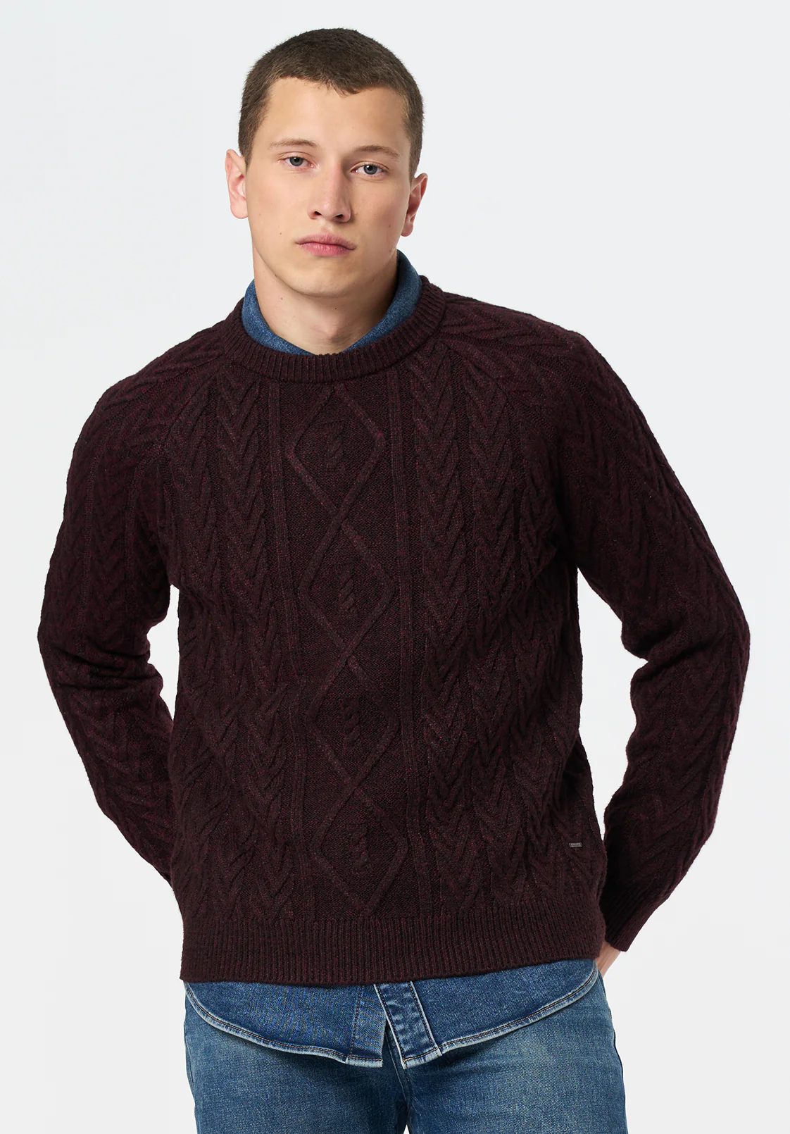 Walder Men's Relaxed Cable Knit Sweater, Maroon Banner - BM24771 - Image 2